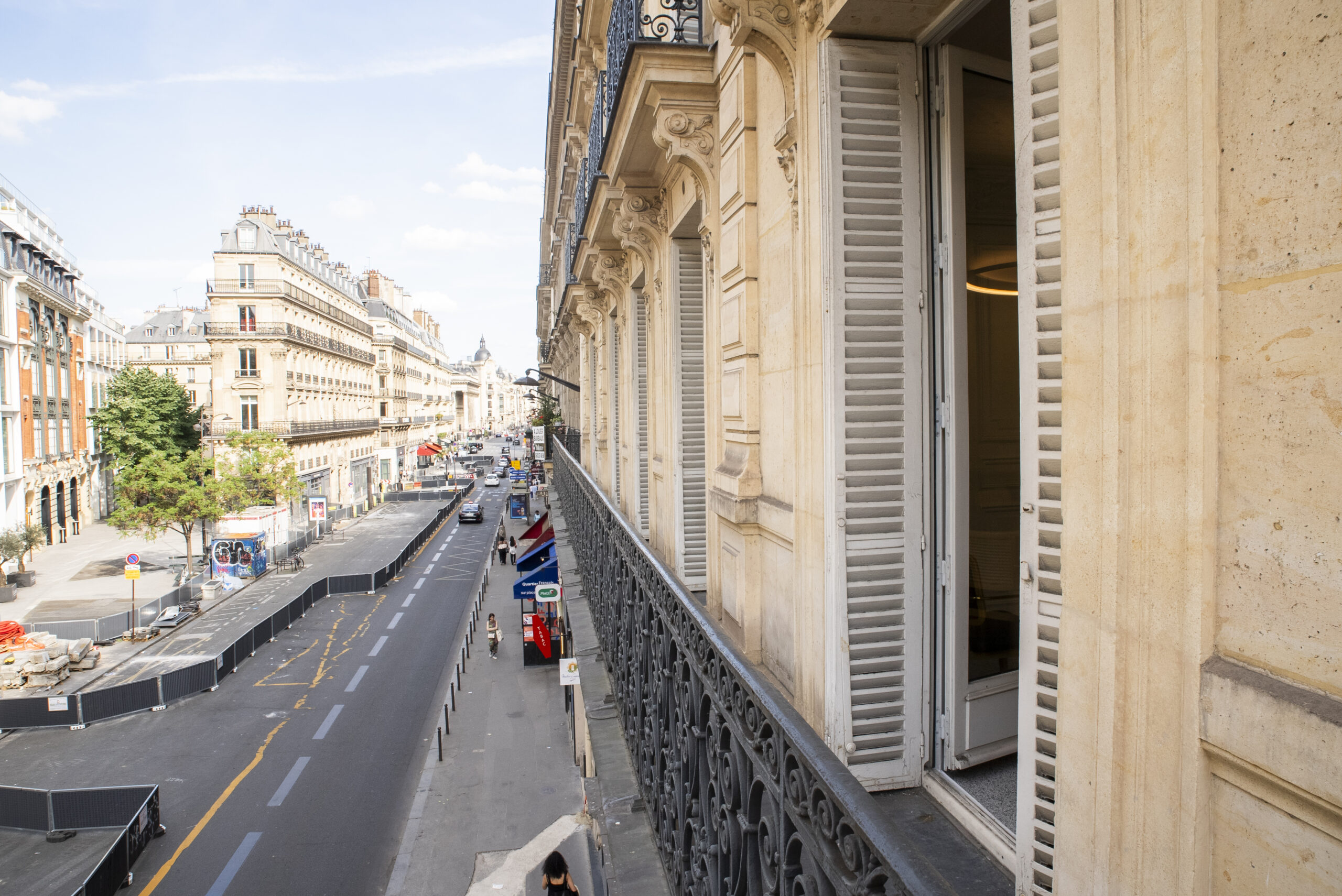 bureau-13-rue-du-4-septembre-reflex-16
